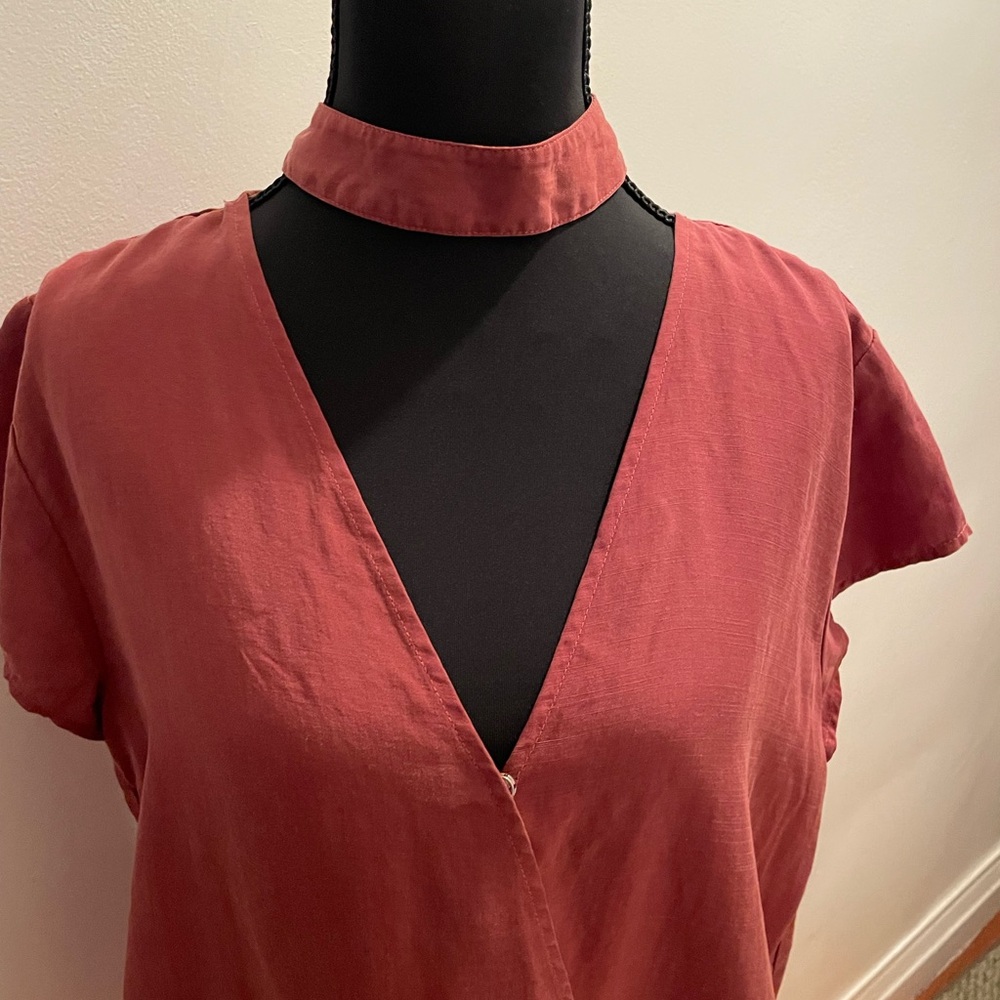 Cloth & Stone Deep Red V-Neck Blouse